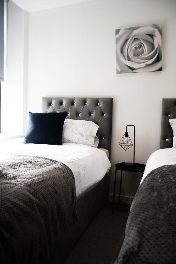 Bv Apt 2 Bedroom At Holmfirth Perfect Views Huddersfield Buitenkant foto